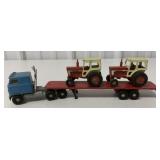 1/64 Ertl International flatbed with 2 tractors