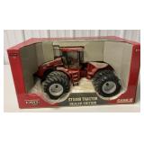 1/16 Ertl STX480 Tractor Dealer Edition in box