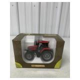 1/32 McCormick MC130 T3 Tractor