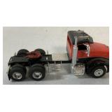 1/64 Peterbilt semi truck