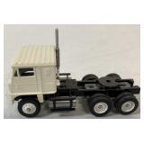 1/64 custom built White semi truck