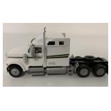 1/64 Winross Great Plains Trucking semi