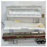Franklin Mint the Mack Tank Trailer in box