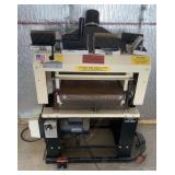 Woodmaster 718 Planer w/Attachments