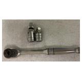 Snap-On F730 3/8" Ratchet, plus FU8A Plug