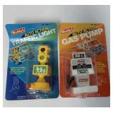 Buddy L Auto Action Gas Pump and Traffic Light
