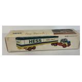 1975 Hess Truck w/box and inserts