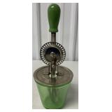 T&S beater w/anchor Hocking green 2 cup glass