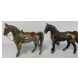 2 metal horse figurines
