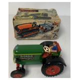 Arnold Perplex 7300 Tractor w/Arnold 7000 box