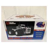 1/32 Big Bud 16V-747 760HP Tractor
