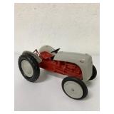 1/12 Plastic Ford 8N Tractor - Product Miniature