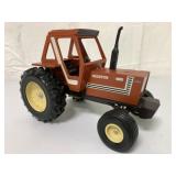 1/16 Hesston Fiat 980 Tractor