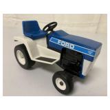1/12 Ertl? Ford LGT 12 Lawn & Garden Tractor