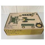 1/16 John Deere 3020 Farm Set in Ice Cream Box
