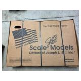 Scale Models Unassembled Allis-Chalmers WD45