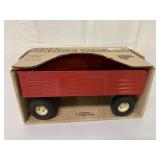 1/16 Ertl Barge Wagon