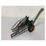 1/16 Topping Models New Idea Corn Picker