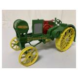 1/16 Ertl John Deere Waterloo Boy Tractor