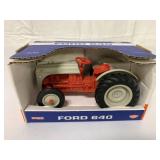 1/16 Ertl Ford 640 Tractor