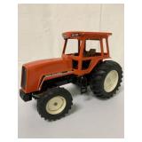 1/16 Ertl Allis-Chalmers 8010 Tractor