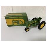 1/16 John Deere 620 in Box - Eska