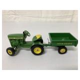 1/16 Ertl John Deere 110 Lawn & Garden Set