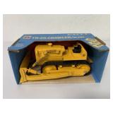 1/16 International TD-25 Crawler in Blue Box