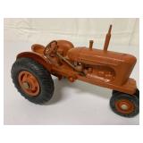 1/16 Plastic Allis-Chalmers? Tractor