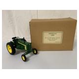 1/16 Yoder John Deere 720 Diesel Tractor