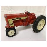 1/16 Farmall 404 Tractor
