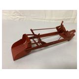 1/16 Tru-Scale? IH McCormick Loader Attachment