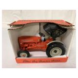 1/16 Ertl Ford 641 Workmaster Tractor
