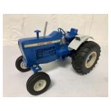 1/16 Ford 8000 Tractor