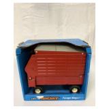 1/16 Ertl Farm Country Forage Wagon