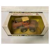 1/32 Ertl Allis-Chalmers 8550 4-Wdrive Tractor