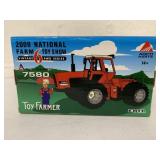 1/32 Ertl Allis-Chalmers 7580 in box