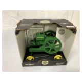 1/6 Ertl John Deere Model E Gas Engine