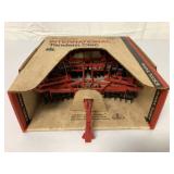 1/16 IH International Tandem Disc
