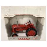 1/16 Ertl McCormick Farmall Super-AV Tractor