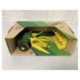1/16 Ertl John Deere Forage Harvester
