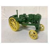 1/16 Scale Models John Deere Kerosene Tractor