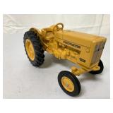 1/16 Industrial International 2504 Tractor