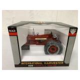 1/16 International Harvester 450 Farmall Tractor
