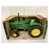1/16 Ertl John Deere 5020 Tractor