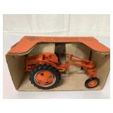 1/16 Scale Models 1948 Allis-Chalmers G Tractor