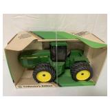 1/16 Ertl John Deere 4 Wheel Drive 8760 Tractor