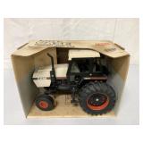 1/16 Ertl Case 2594 Tractor w/ Cab