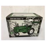 1/16 Ertl John Deere Model 70 Tractor