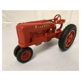 1/16 IH McCormick Farmall Tractor